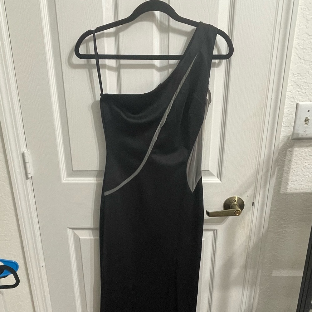 Long black dress